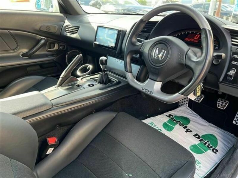 S2000
