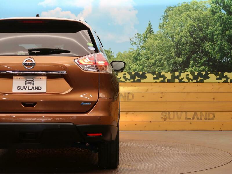 X-TRAIL