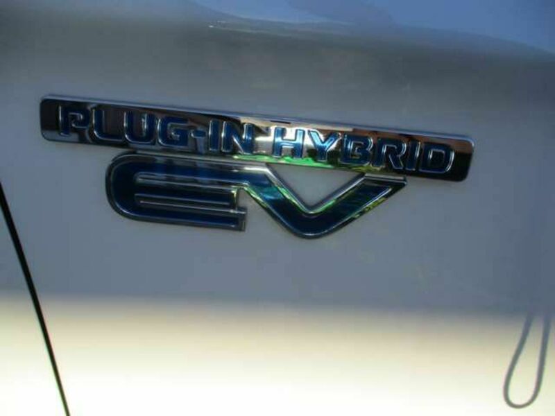 OUTLANDER PHEV