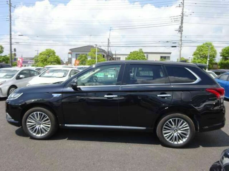 OUTLANDER PHEV
