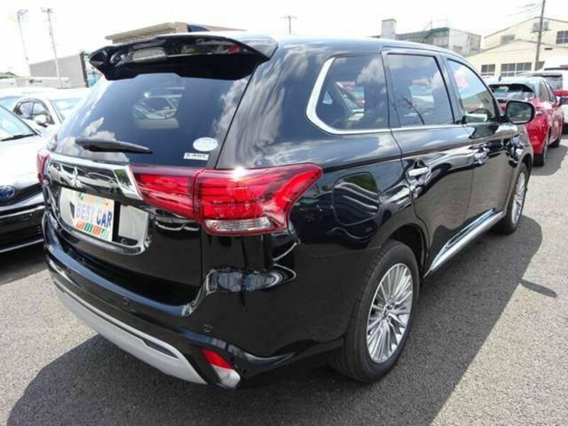 OUTLANDER PHEV