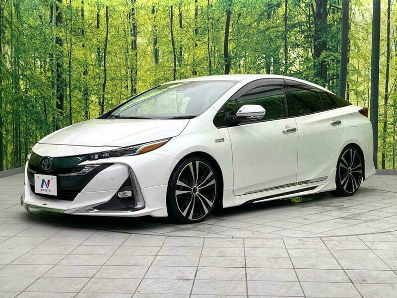 PRIUS PHV