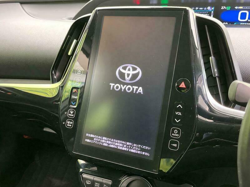 PRIUS PHV