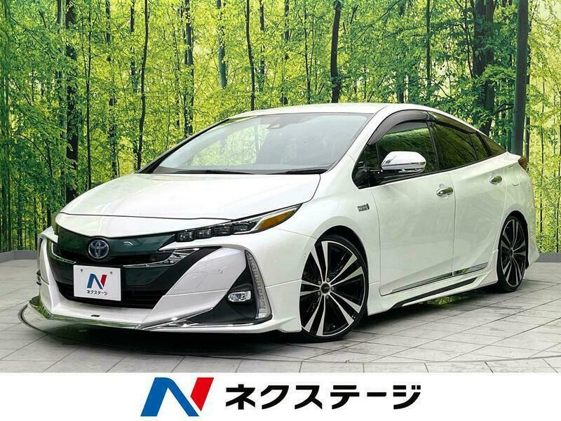 PRIUS PHV