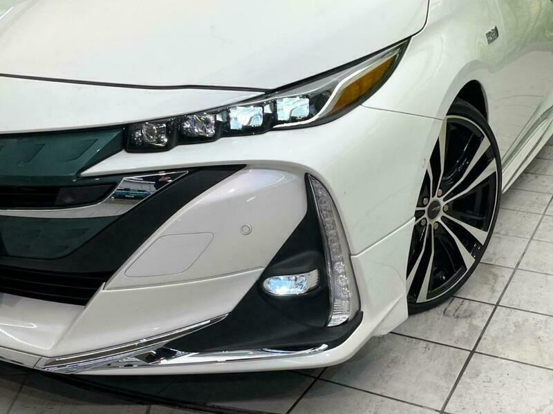 PRIUS PHV