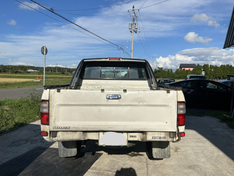 HILUX