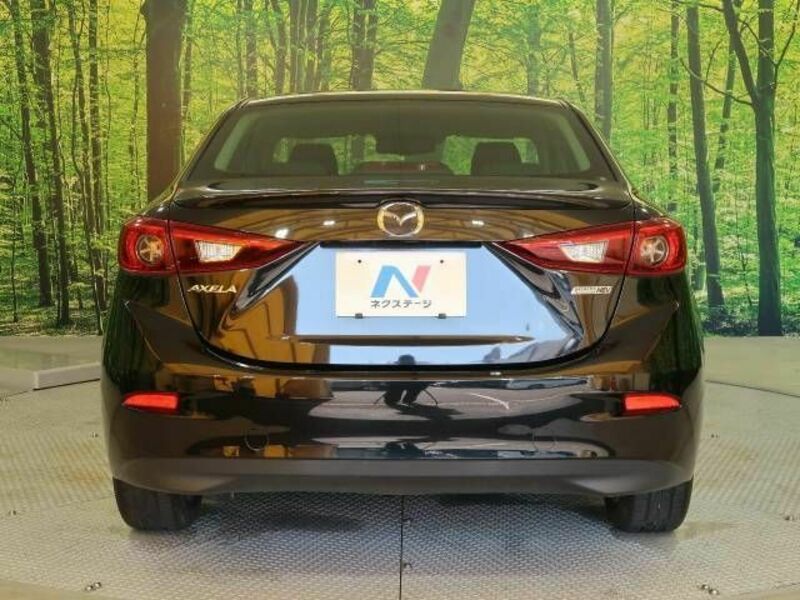 AXELA HYBRID