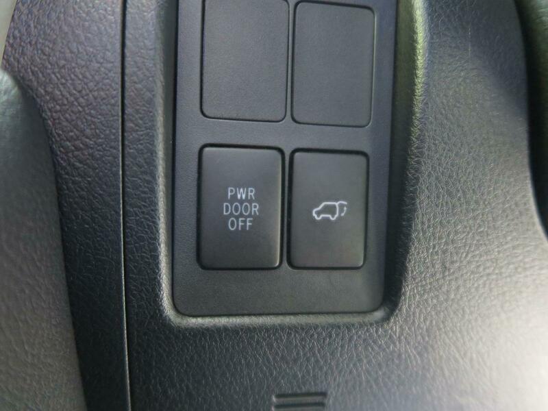 LAND CRUISER