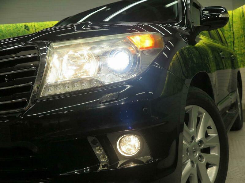 LAND CRUISER