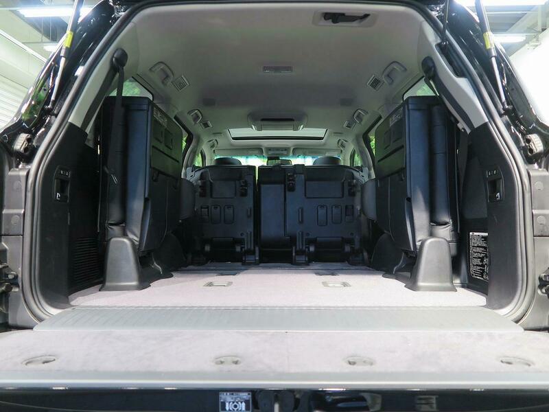 LAND CRUISER