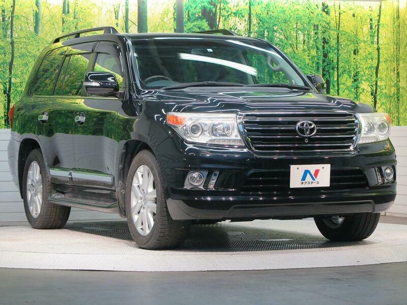 LAND CRUISER