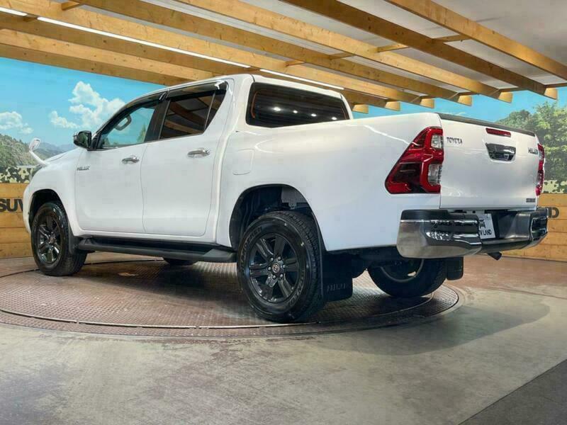 HILUX