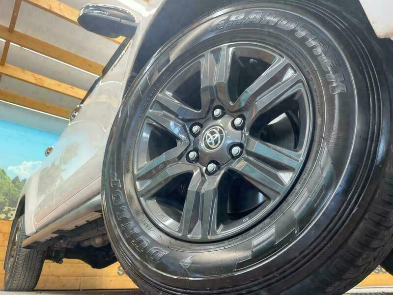HILUX