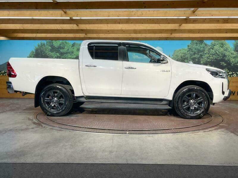 HILUX