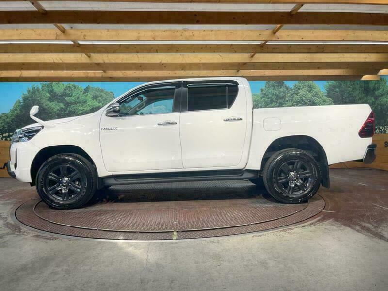HILUX