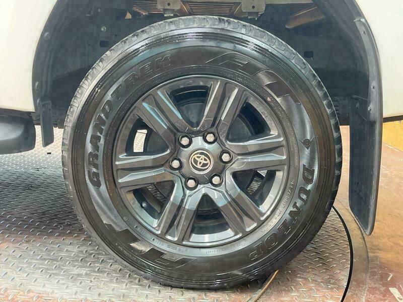 HILUX