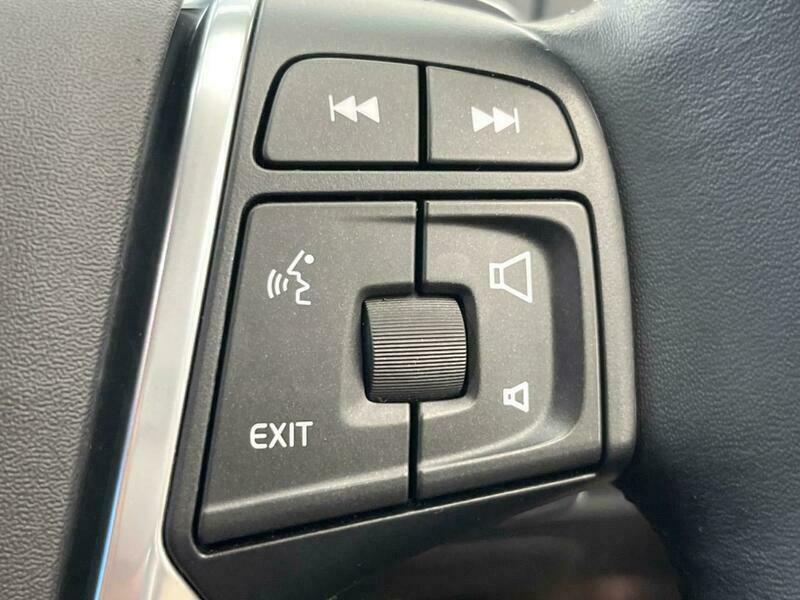 V40