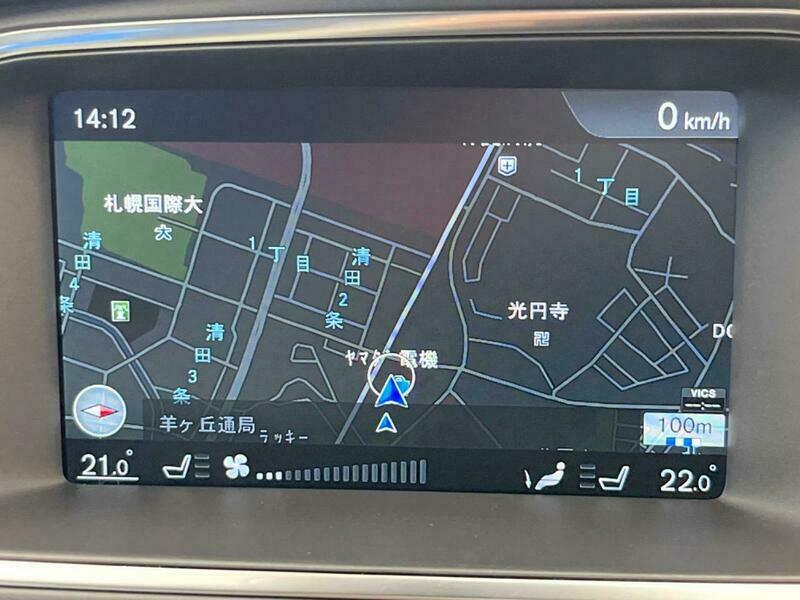 V40