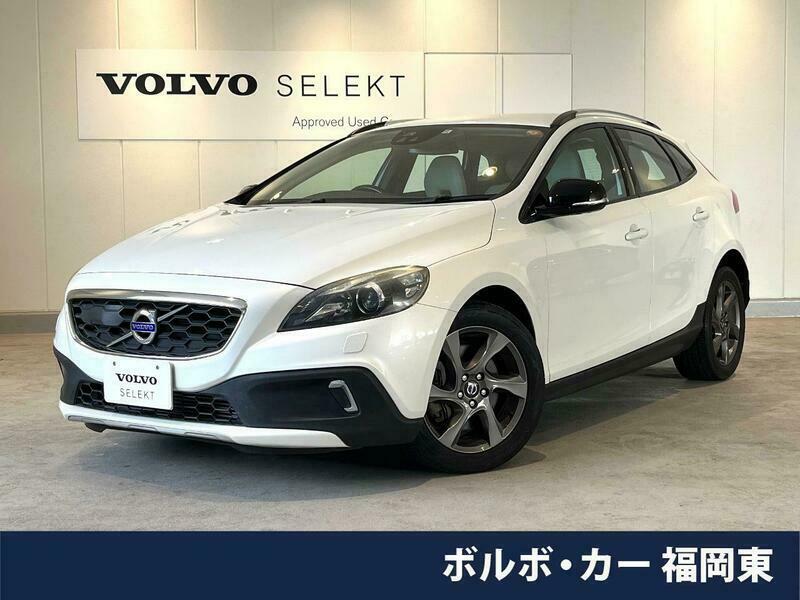 V40