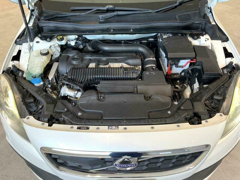 V40