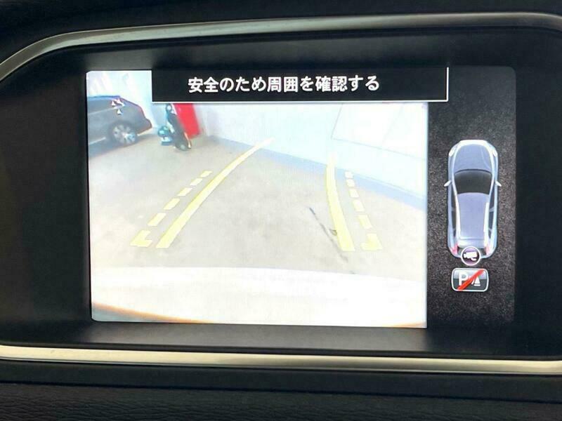 V40