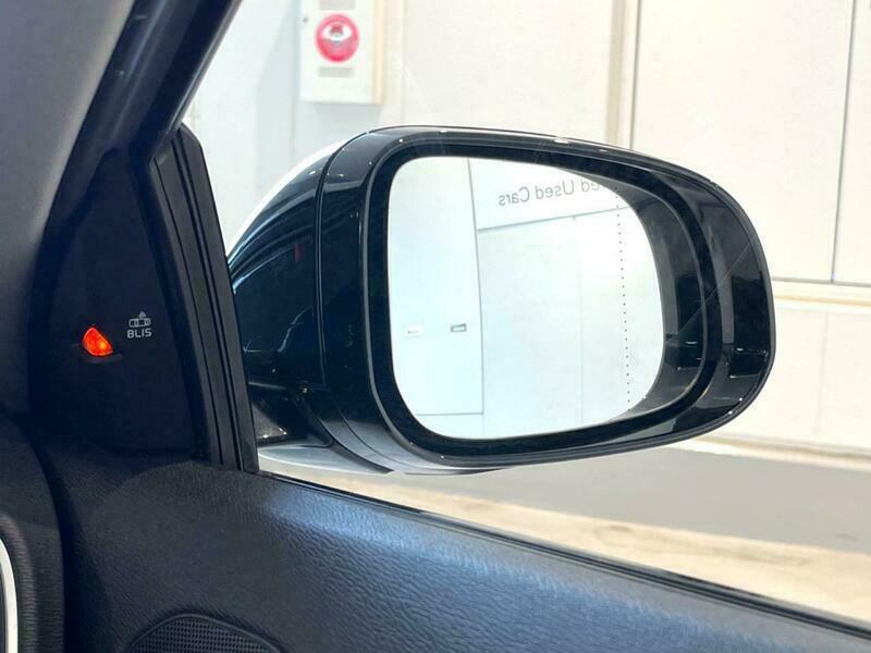 V40