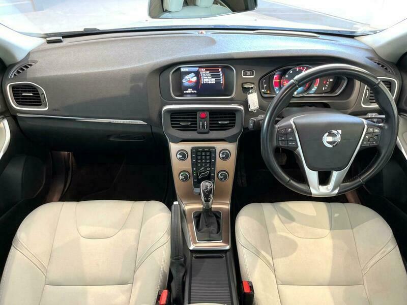 V40