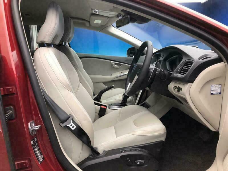V40