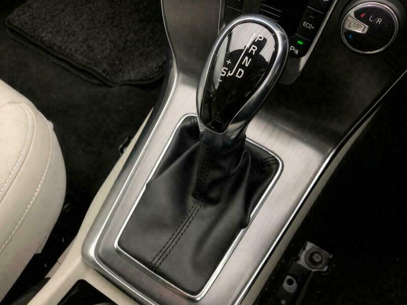 V40