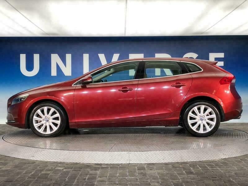 V40