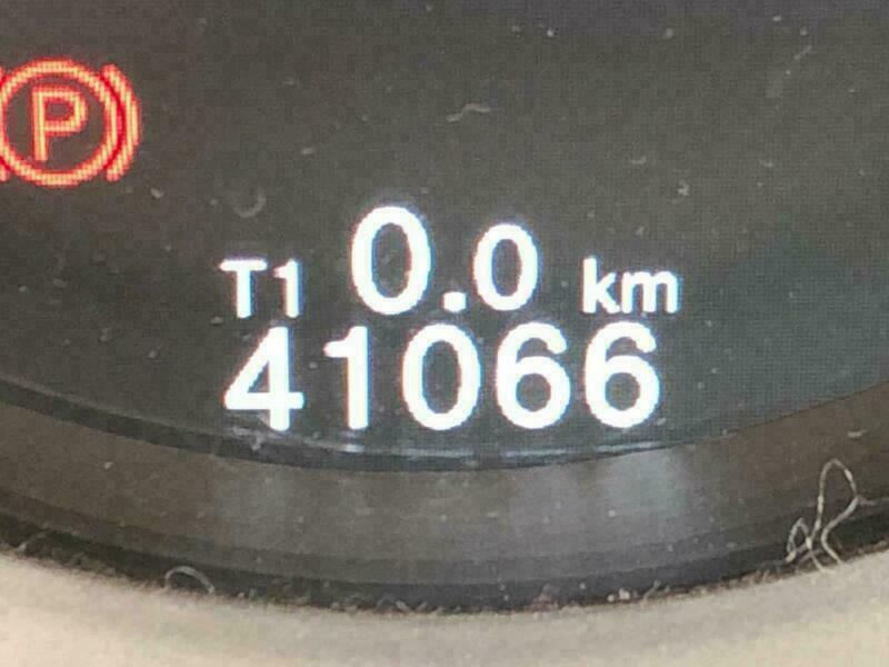 V40