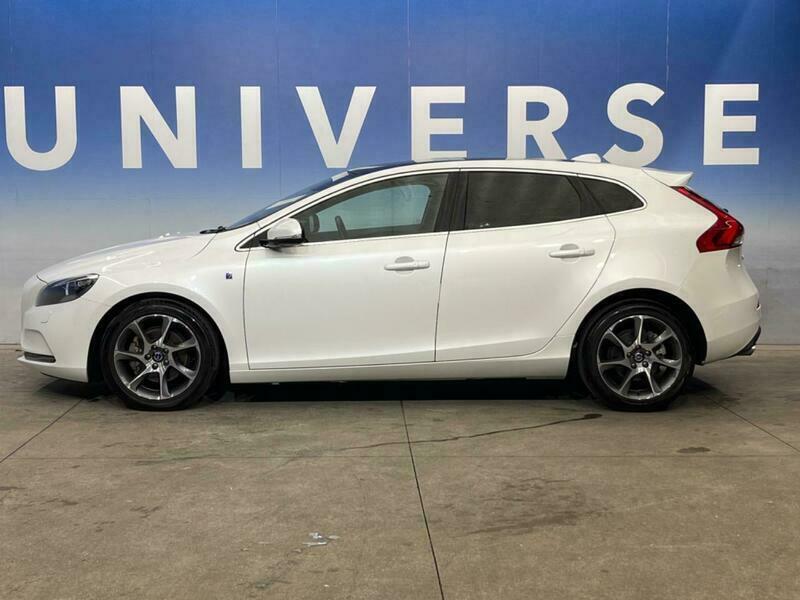 V40