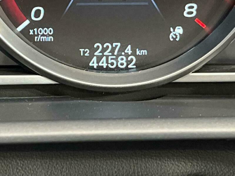 V40
