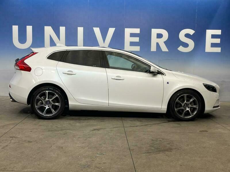 V40
