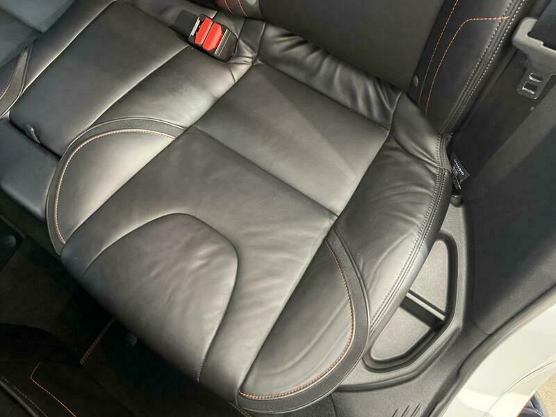 V40