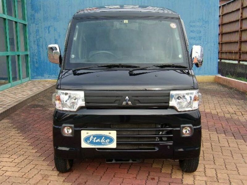 MINICAB VAN
