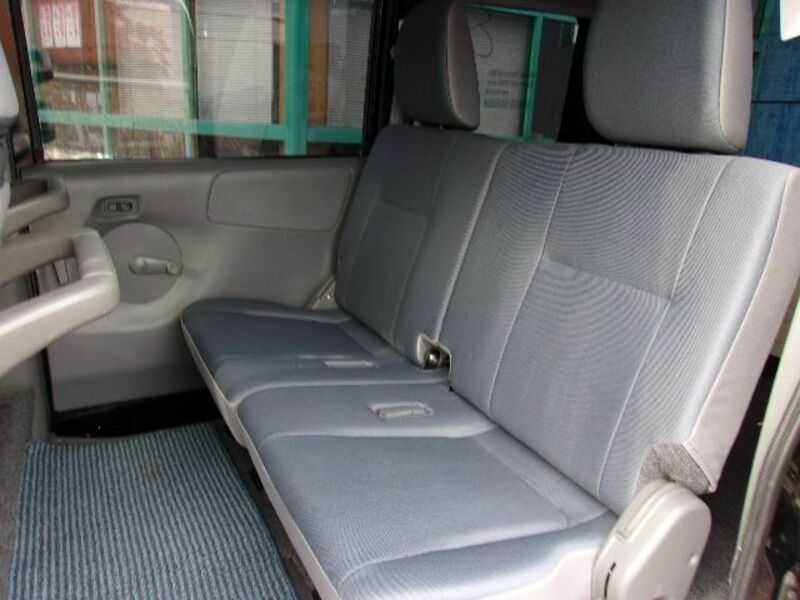 MINICAB VAN