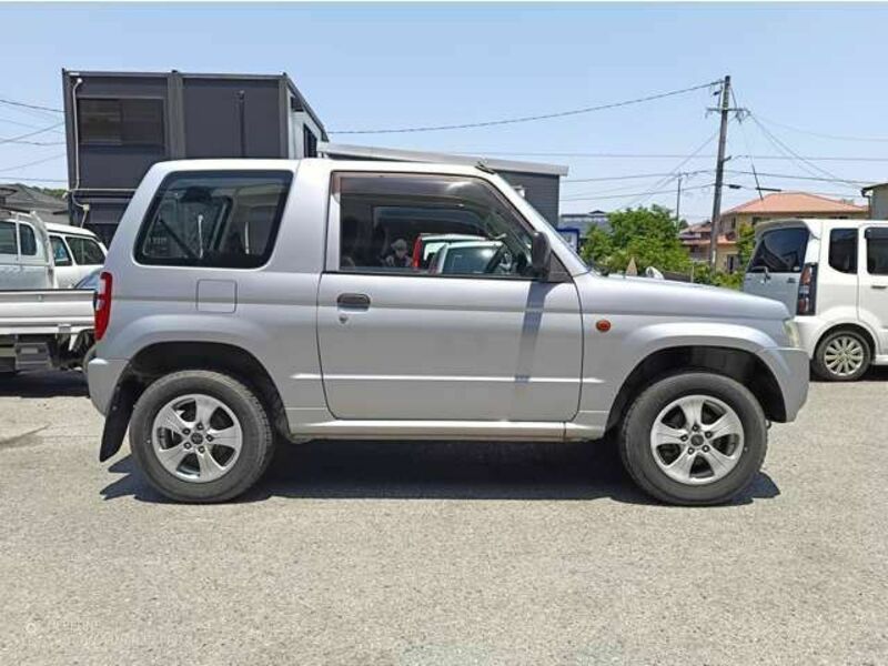PAJERO MINI