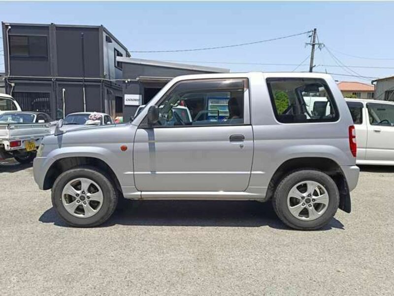 PAJERO MINI