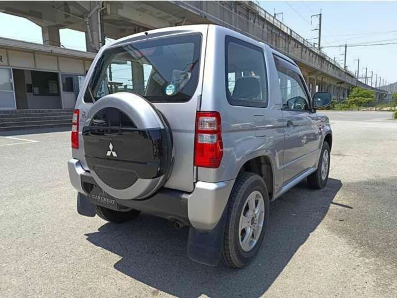 PAJERO MINI