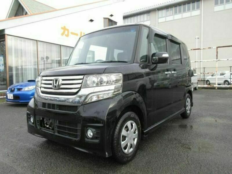 HONDA　N BOX CUSTOM