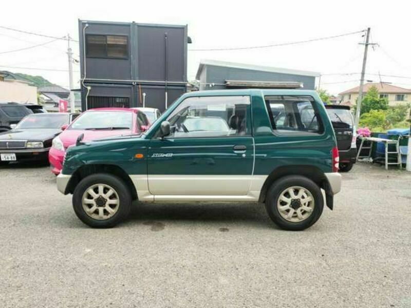 PAJERO MINI