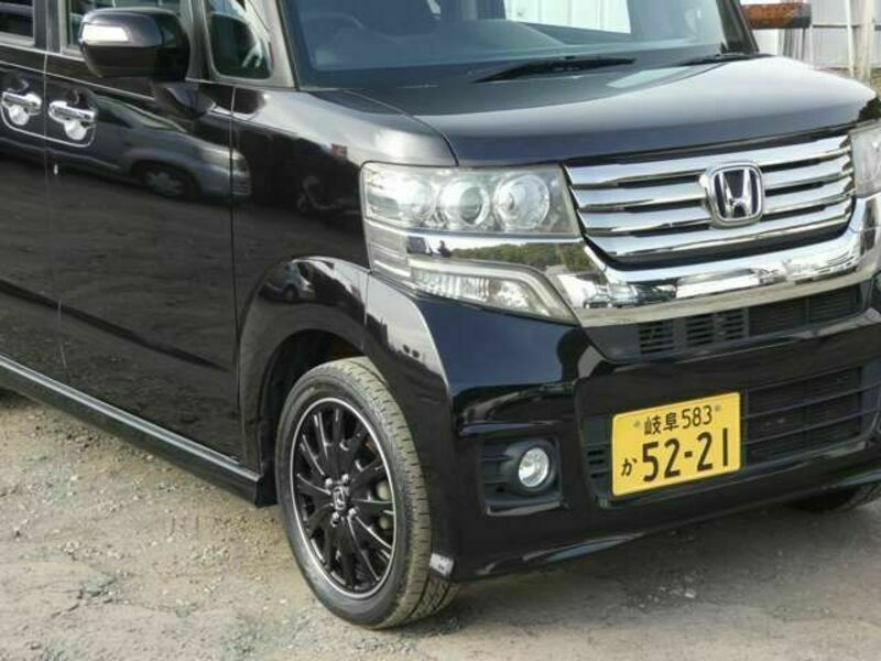 N BOX CUSTOM