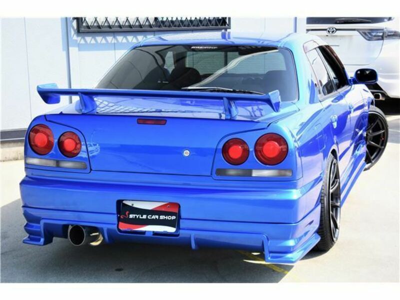 SKYLINE