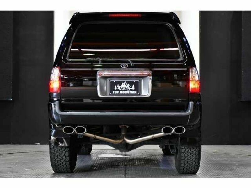 HILUX SURF