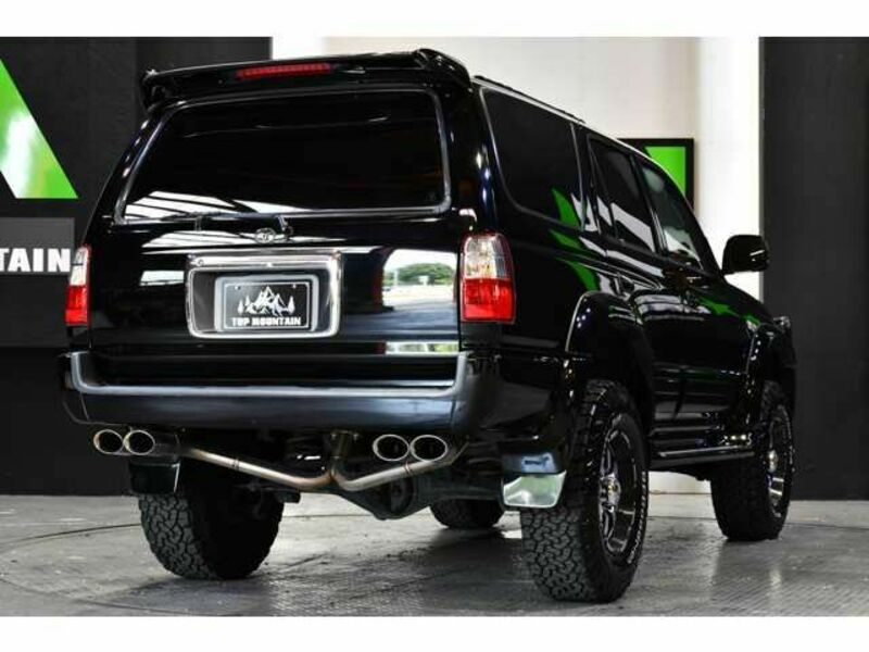 HILUX SURF