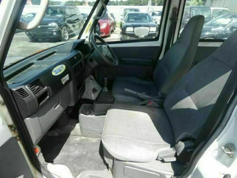 MINICAB VAN