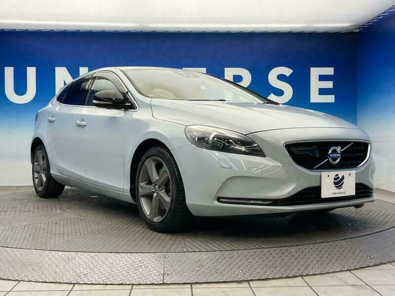 V40