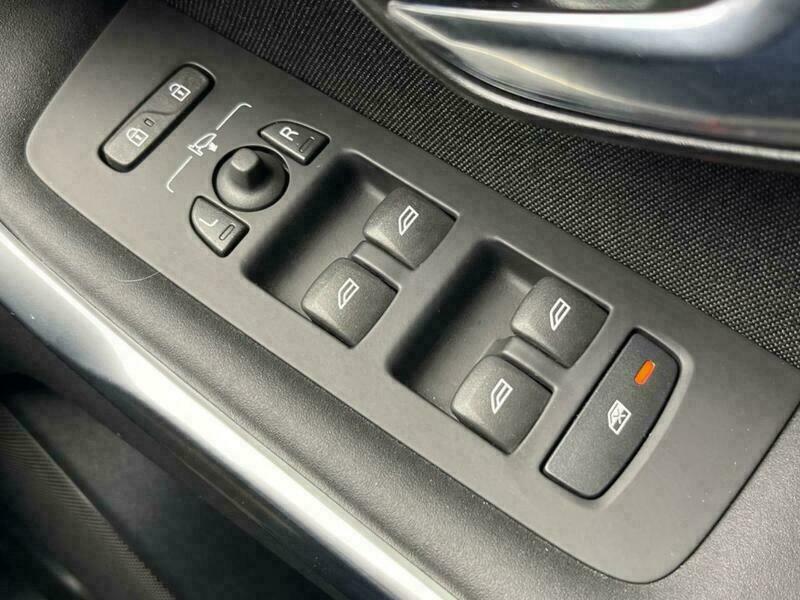 V40