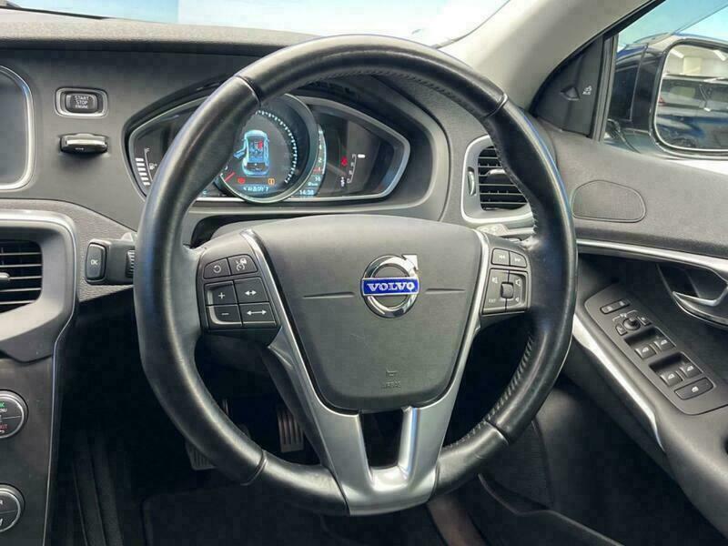 V40
